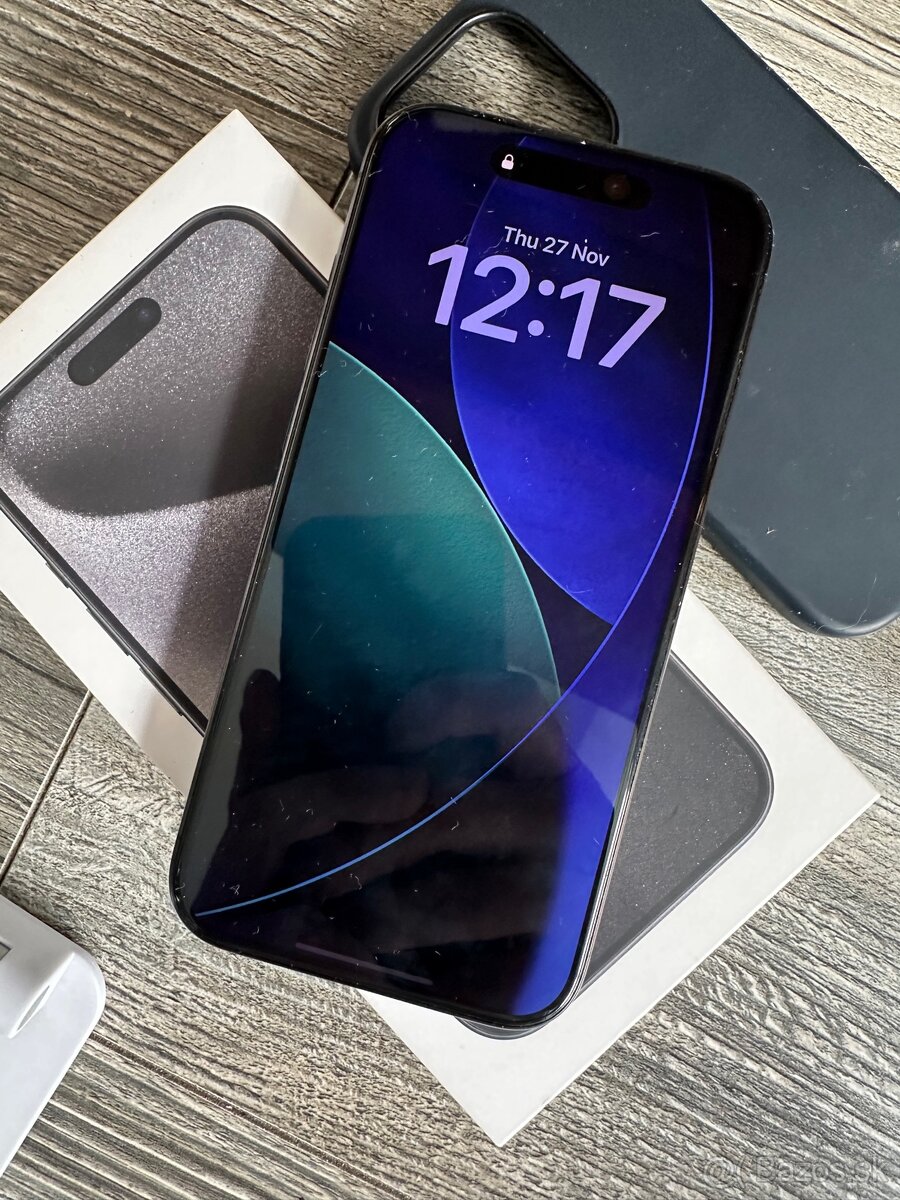 iPhone 15 Pro 258 GB - top stav - 3