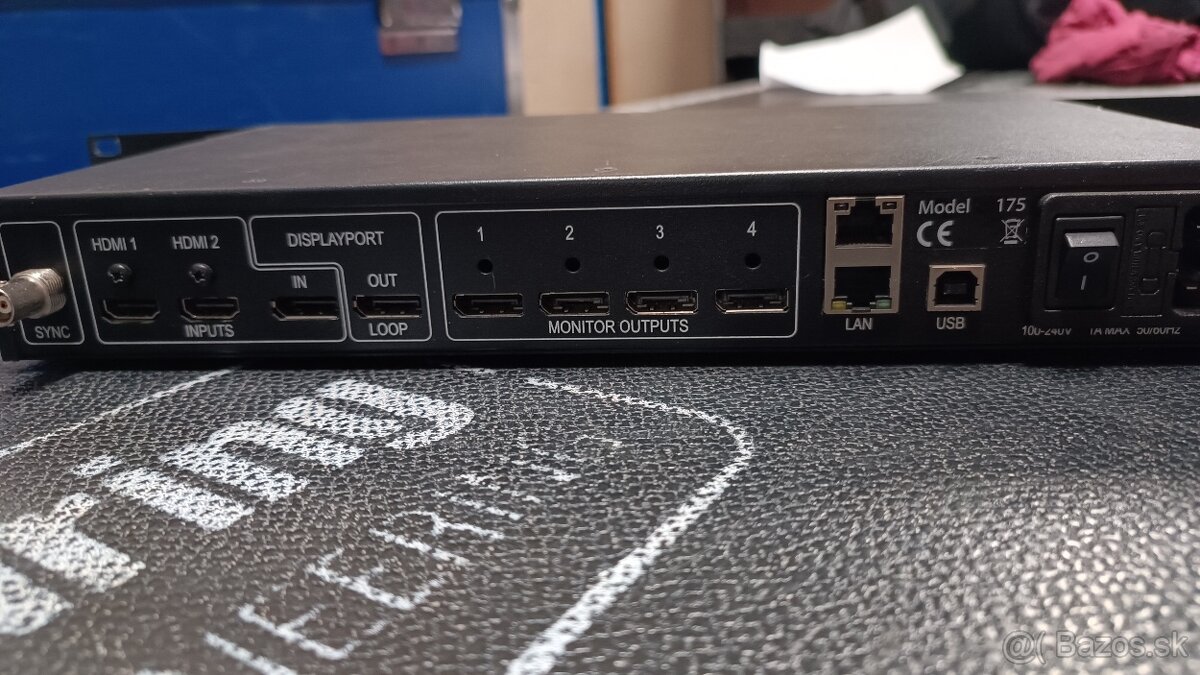 Predám videoprocesor Datapath FX4 - 3