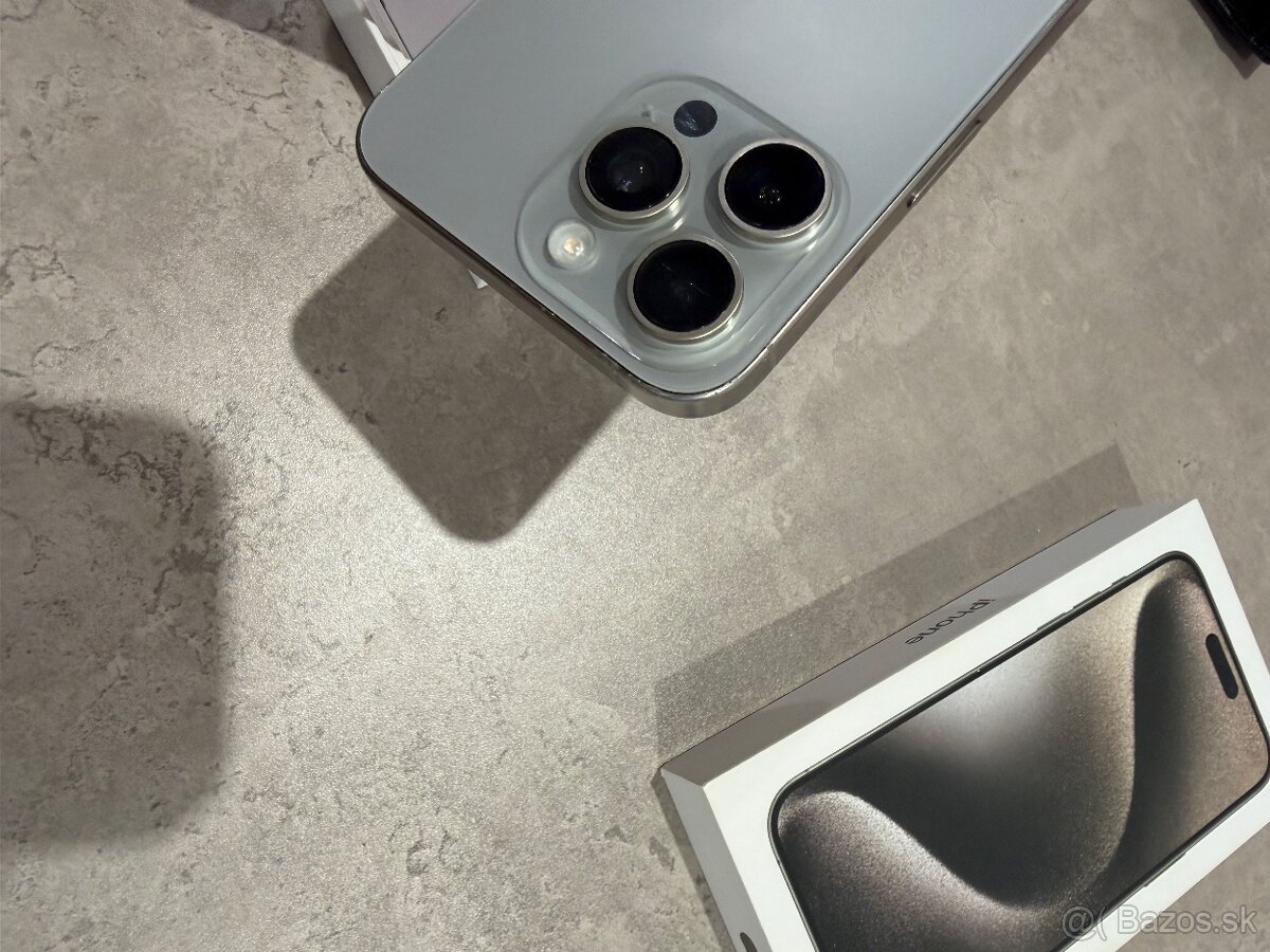 iPhone 15 pro max 256 gb titán - 3