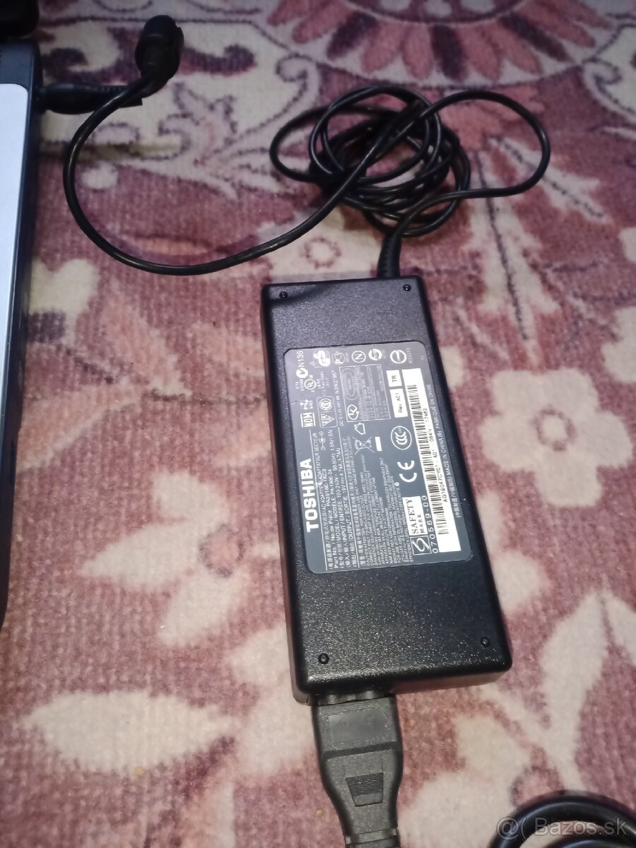 Toshiba Satellite L300-1A3 Systém Unit - 3