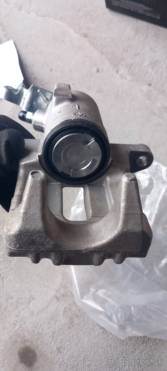 Zadny pravy strmen - 3