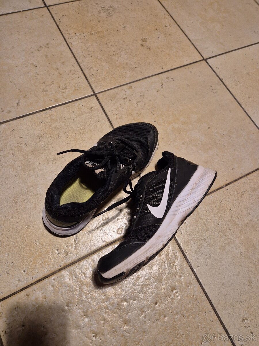 Tenisky Nike - 3