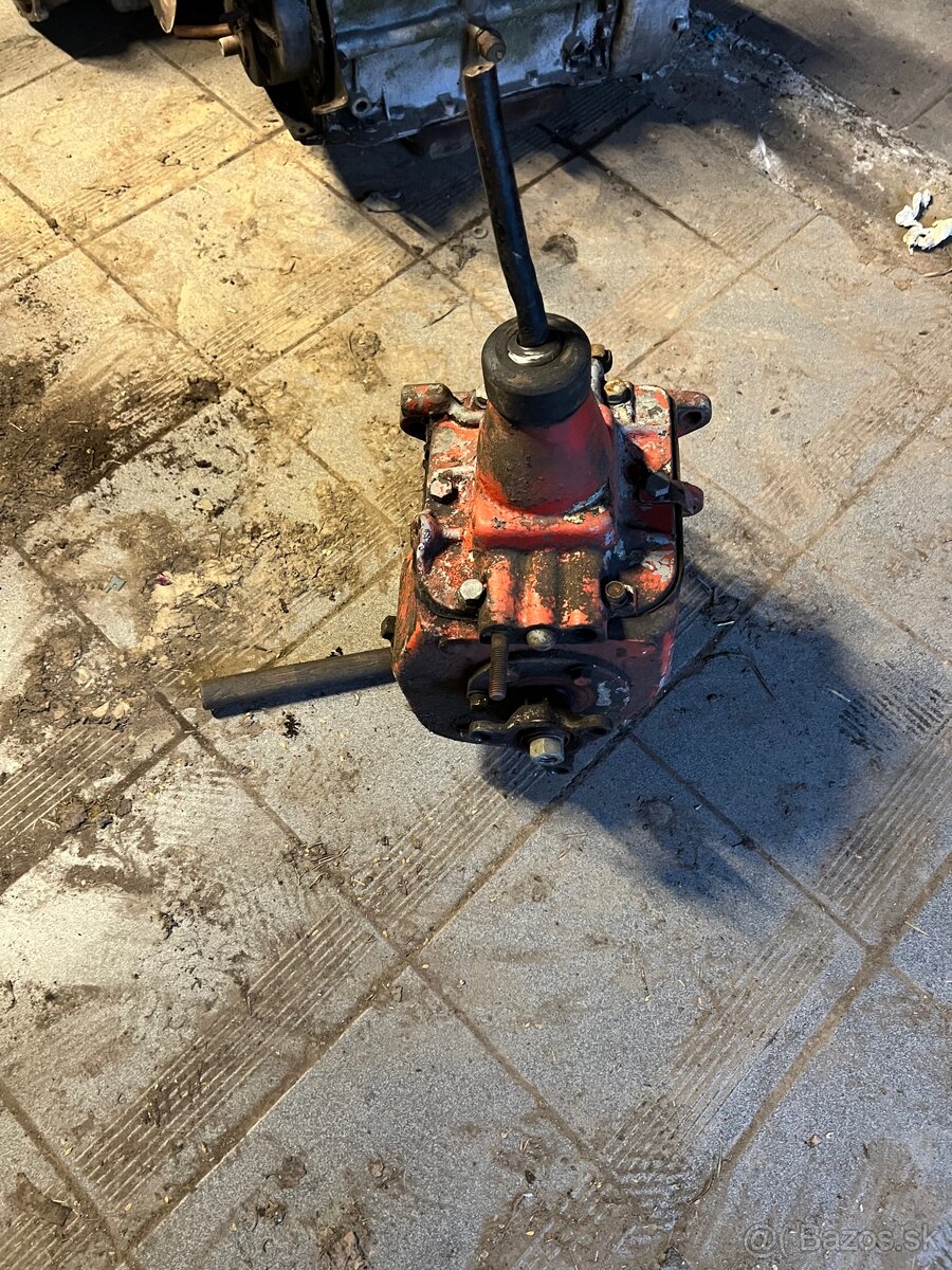 Redukčná prevodovka masívna - 3