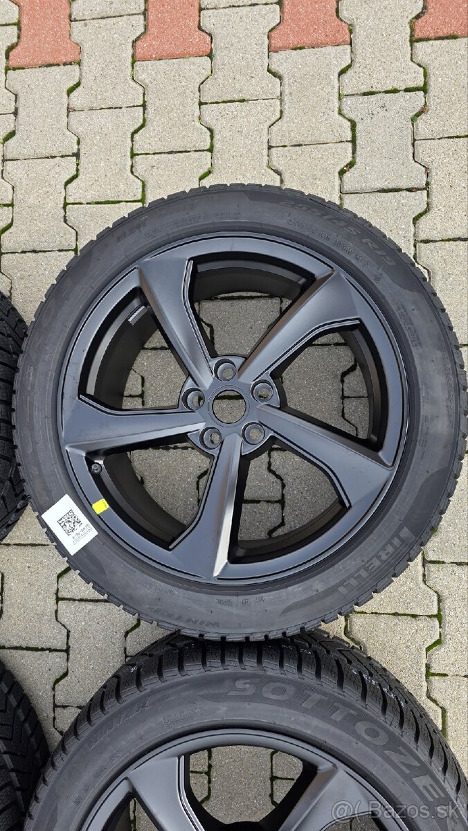 255/45R19 Tesla Y Juniper zimne nove - 3