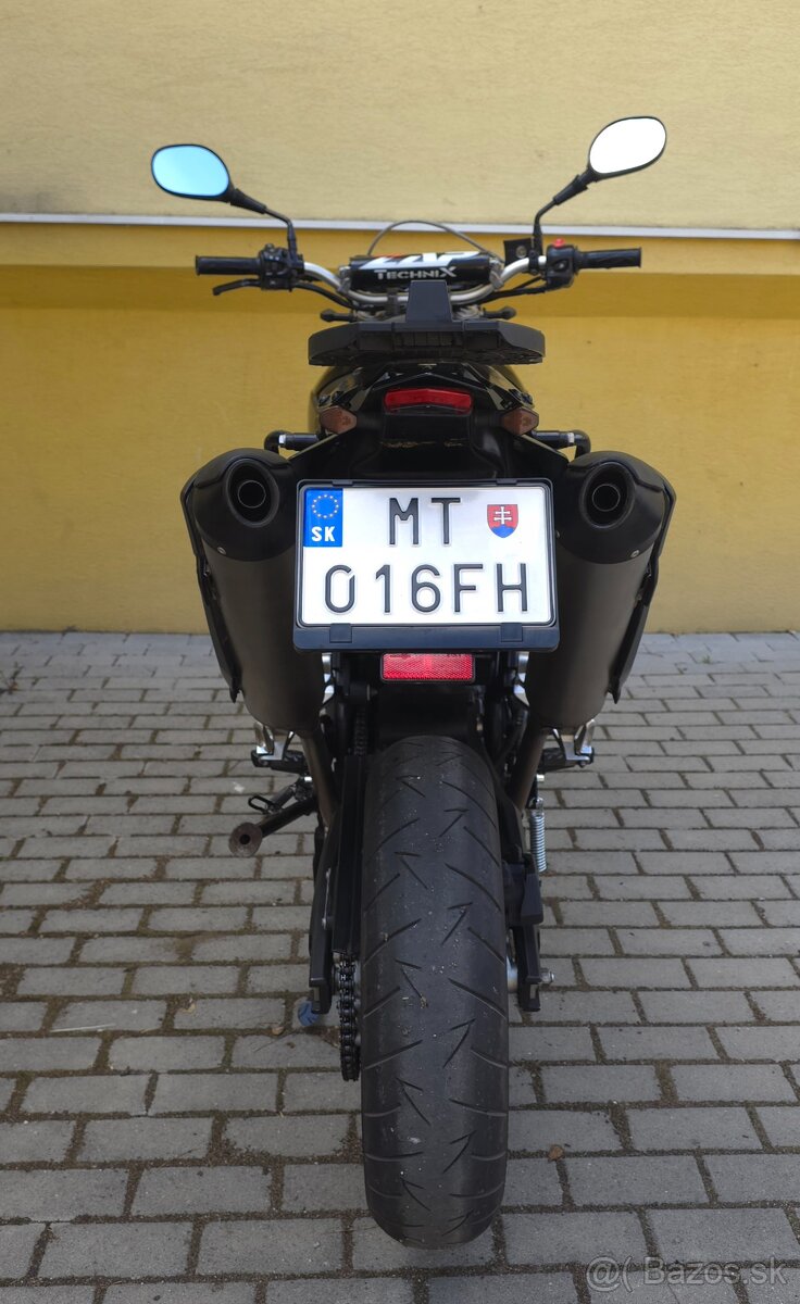 Yamaha XT660X čierna