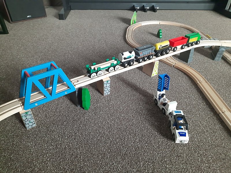 dreveny vlacik, drevena zeleznica, detska zeleznicka - 3