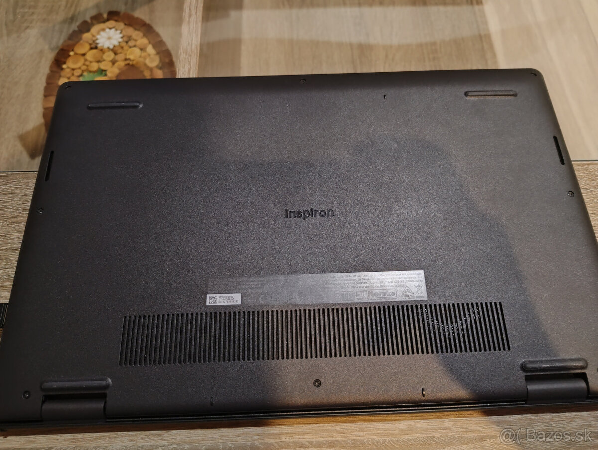 DELL Inspiron 15 - Ryzen 5825U, 16GB RAM, 512 NVMe + 256 SSD - 3