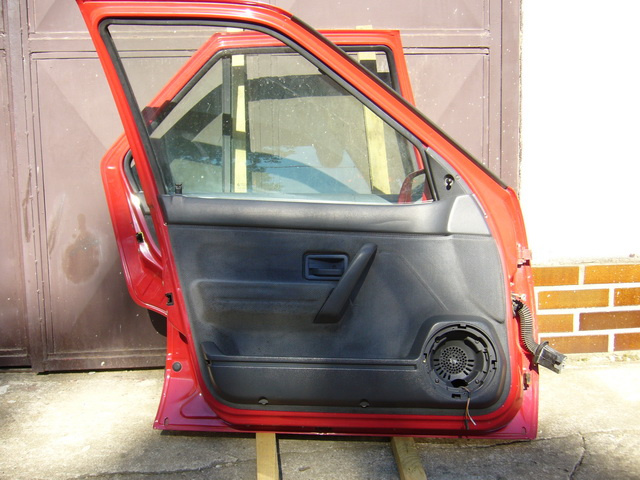 Renault 19 R19 hatchback Dvere, Motor, prevodovka a iné - 3