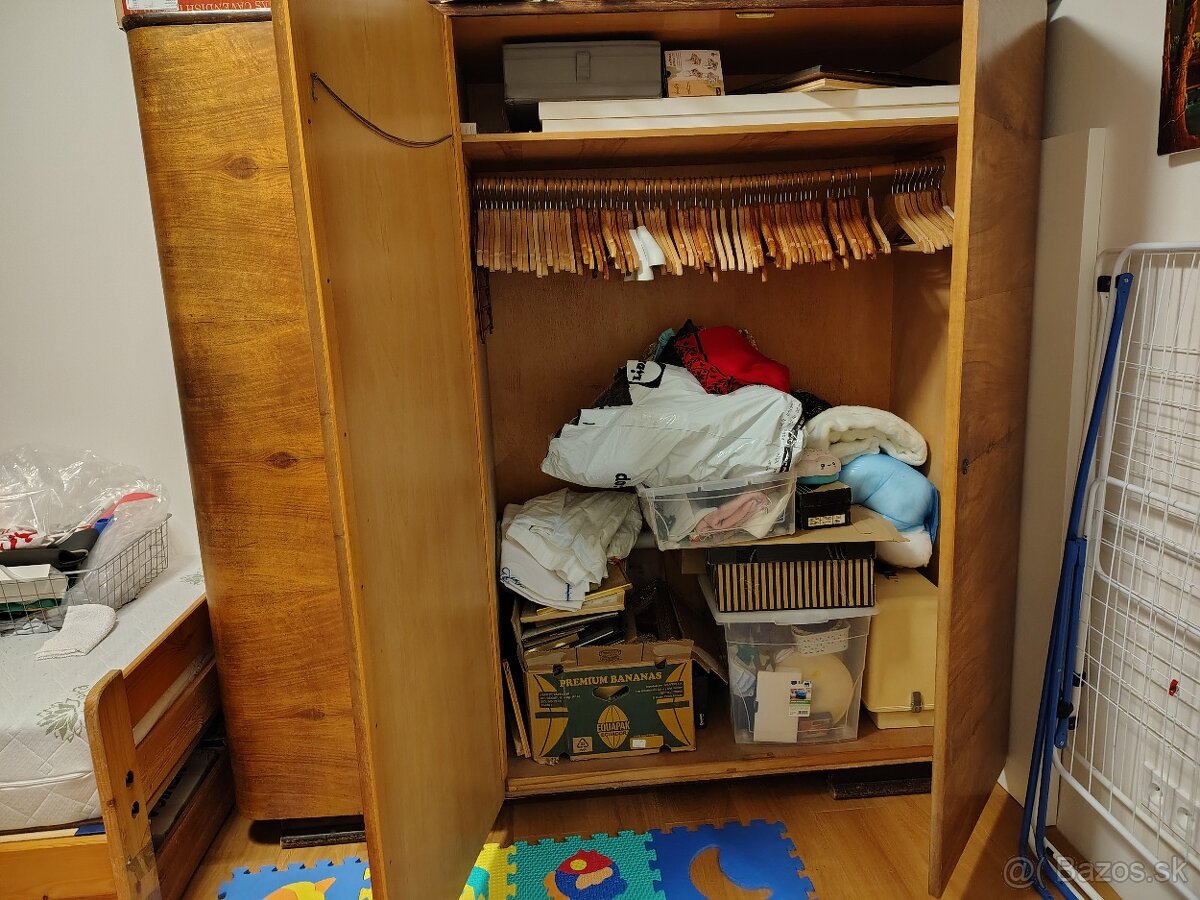 Šatníková striňa - 3