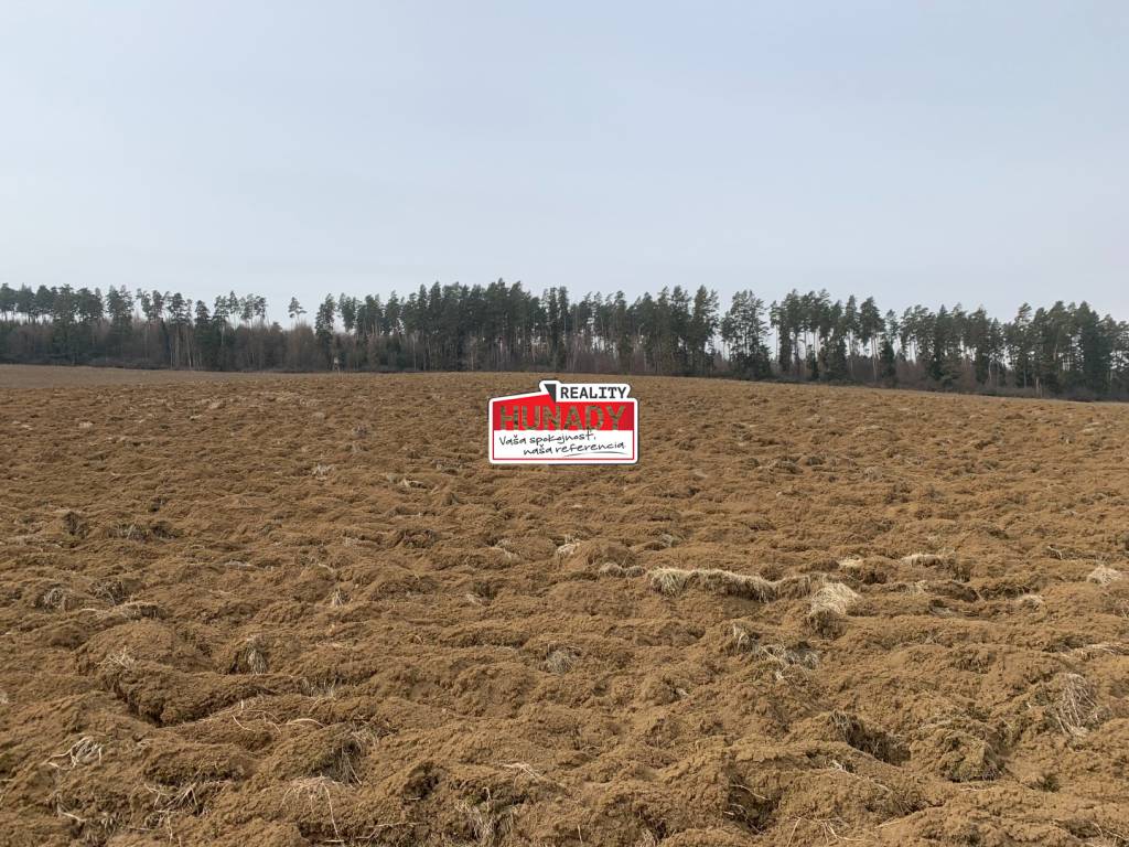 (1.407 m²) POĽNOHOSPODÁRSKY POZEMOK - 3