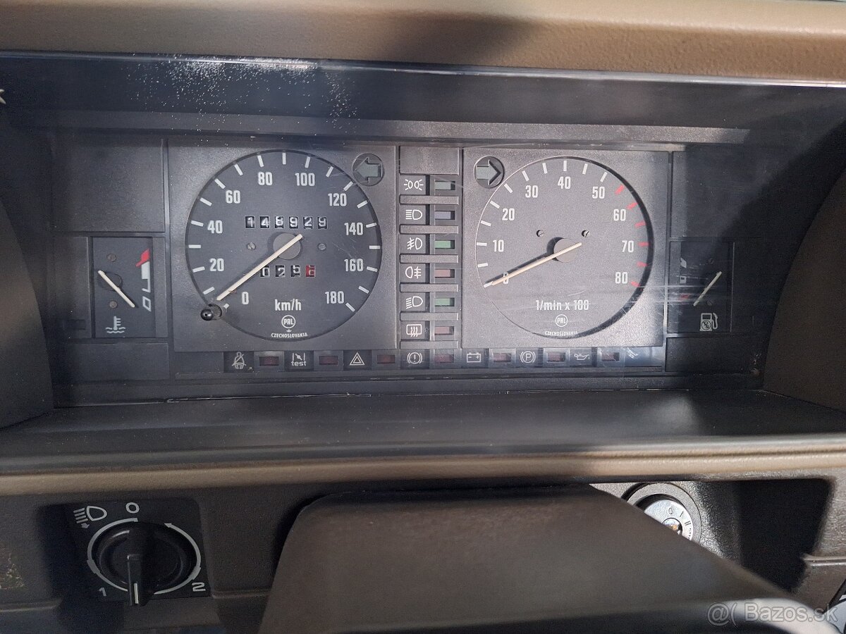 Škoda Favorit 135 LUX - 3