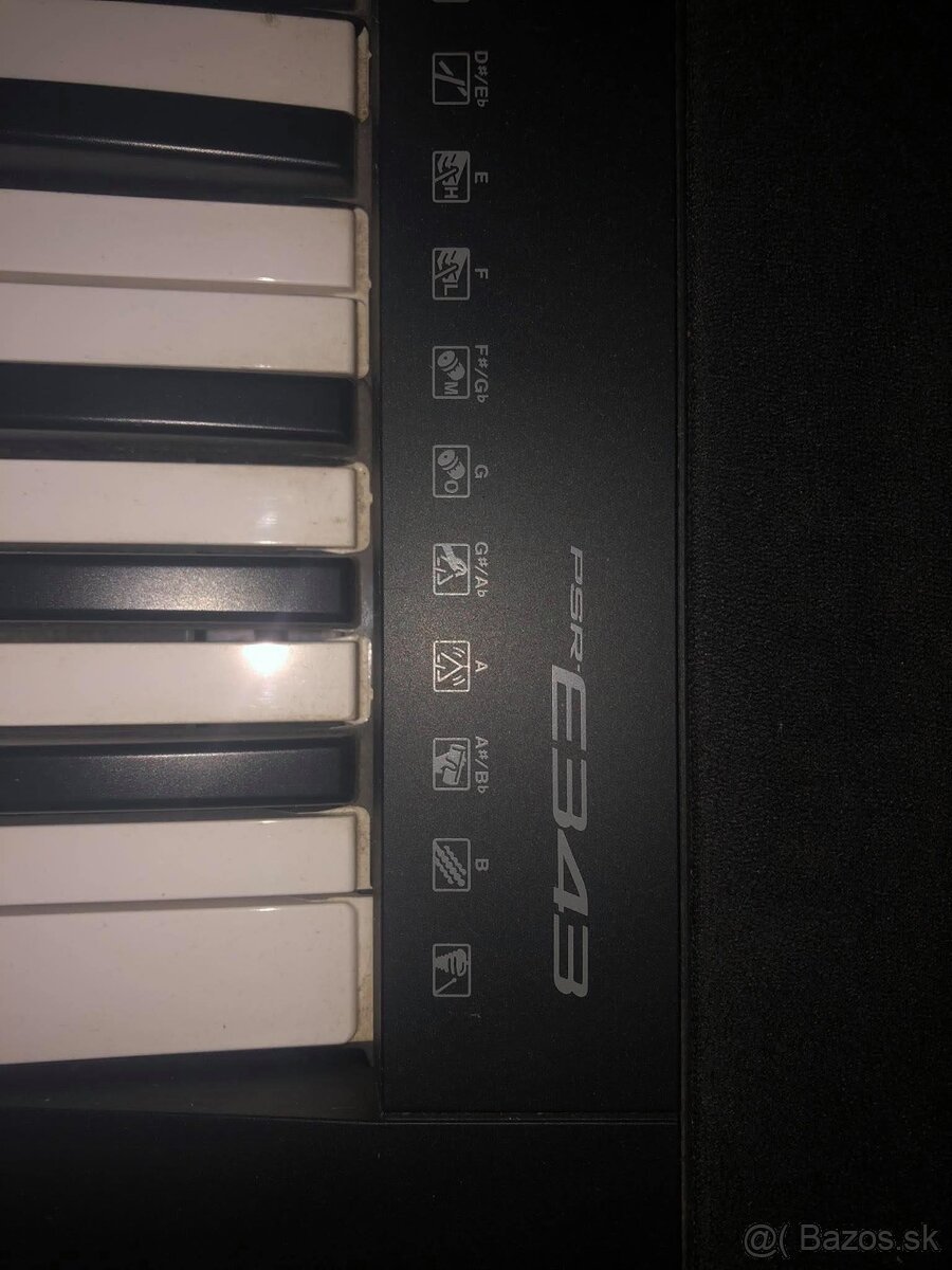 Yamaha PSR E343 - 3