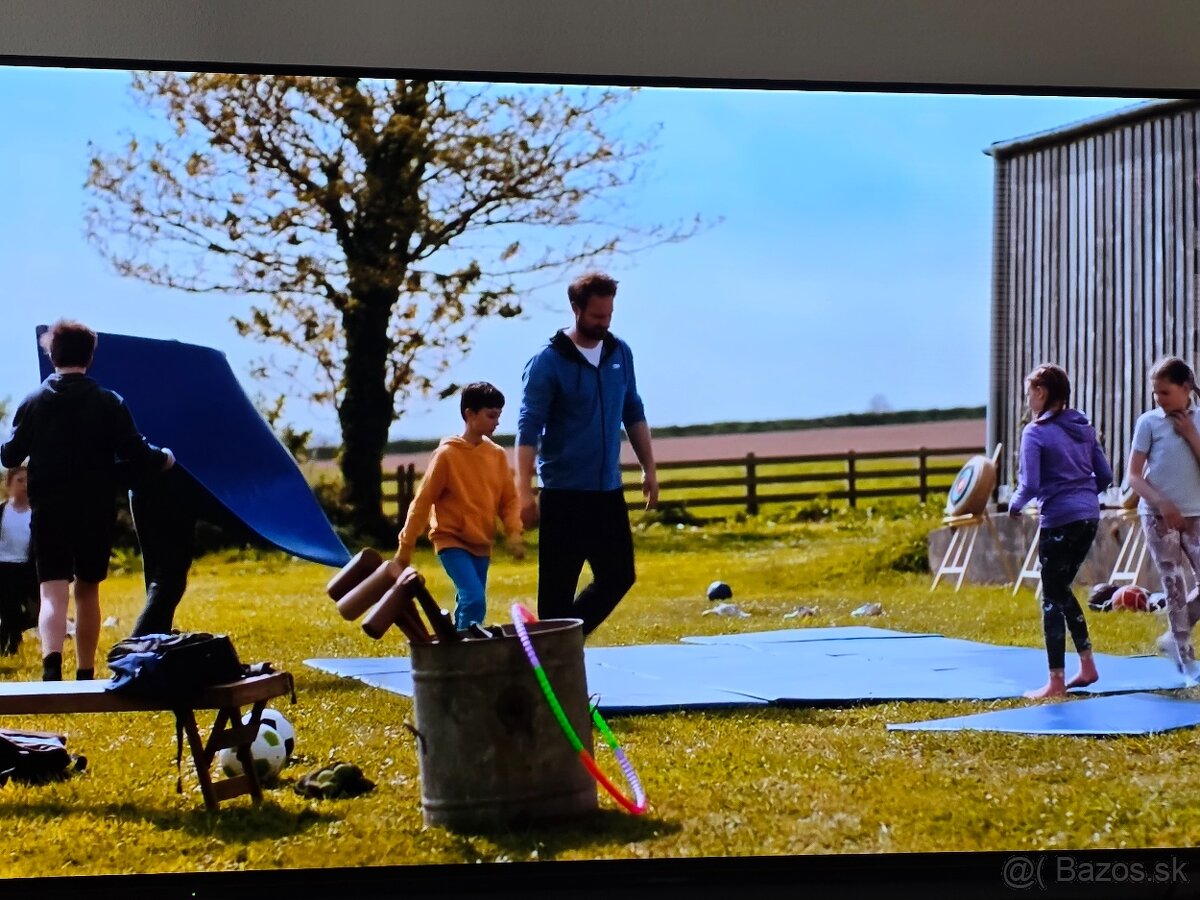 Panasonic TX-55GZ950E - uhlopriečka 55" - 3