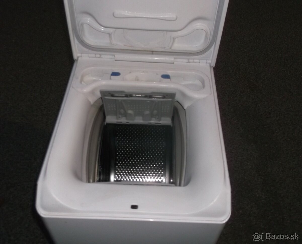 Predám 1,5-ROČNÁ plnefunkčná, automatická práčka ELECTROLUX - 3