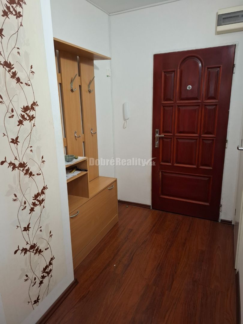 Iba u nás prenájom 2 izb bytu s krásnym vyhladom - 3