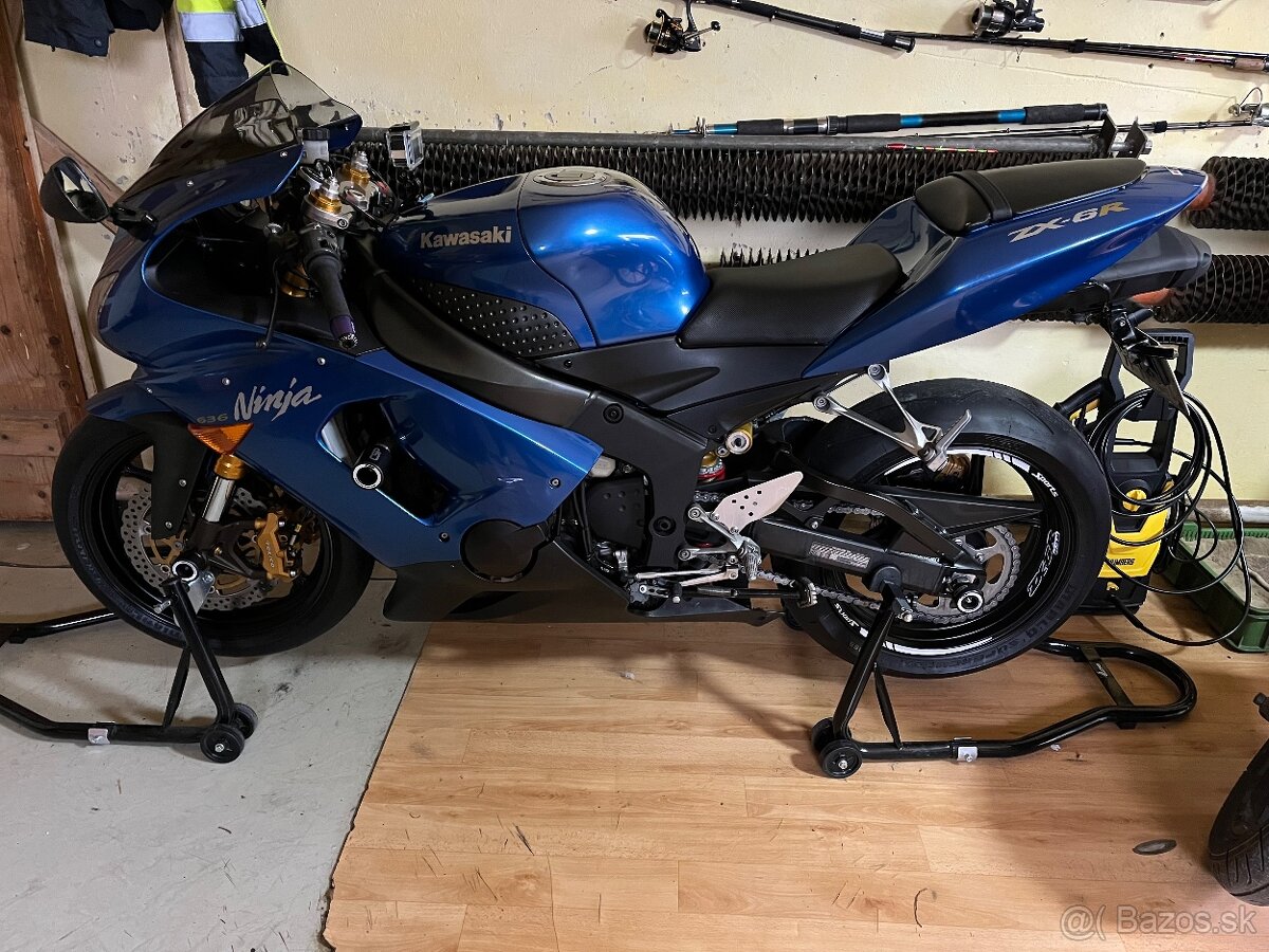 Kawasaki zx6r - 3