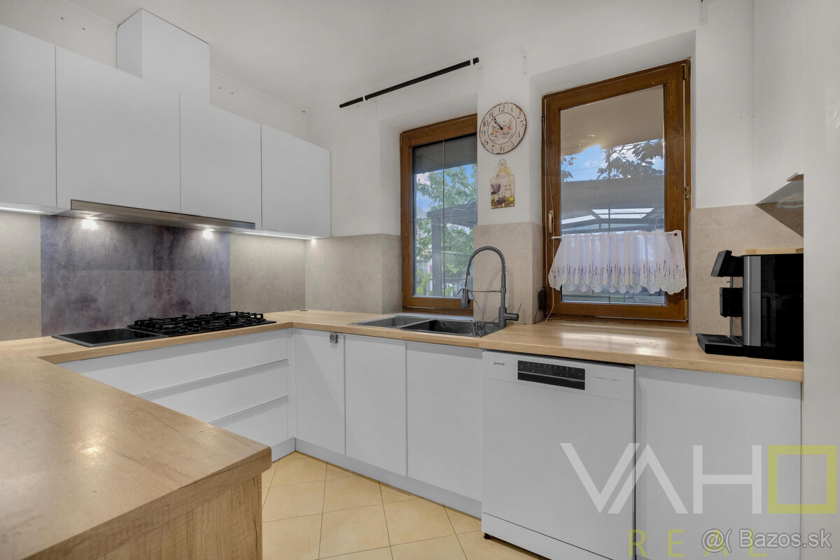 🌿 Exkluzívny 5-izbový rodinný dom v Reci – pokoj, súkromie a - 3