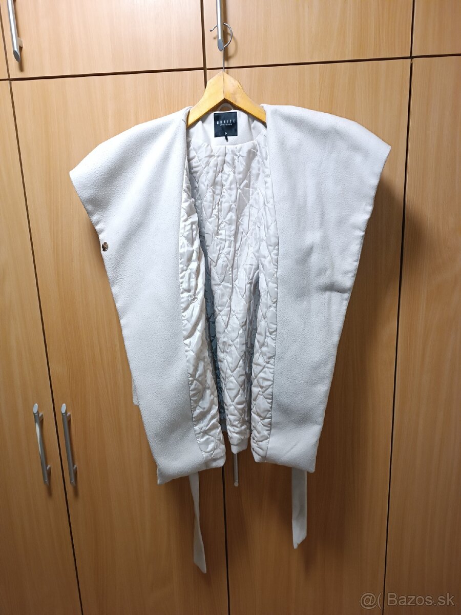 Prechodný kabát MOHITO - 3