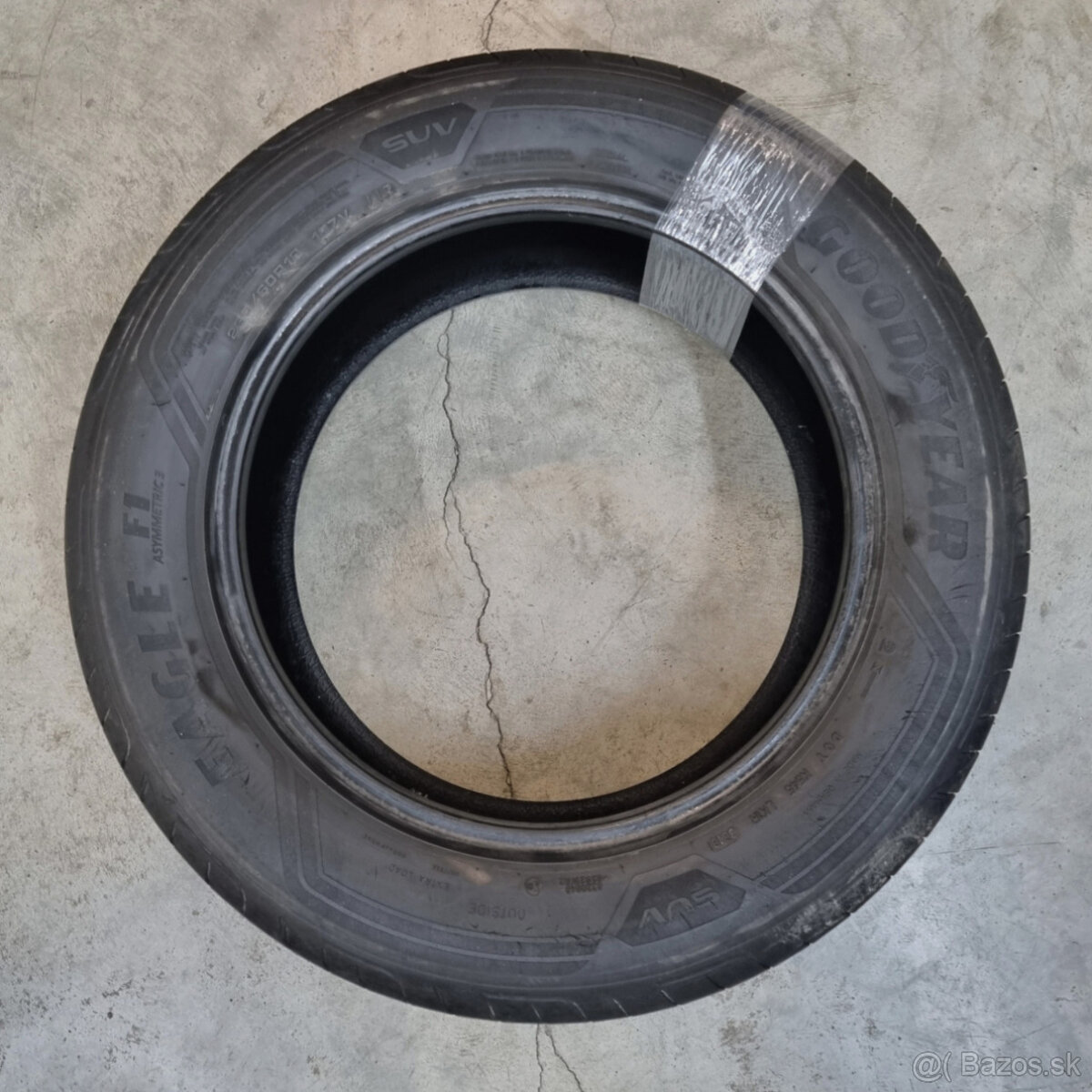 Letné pneumatiky 235/60 R18 GOODYEAR - 3