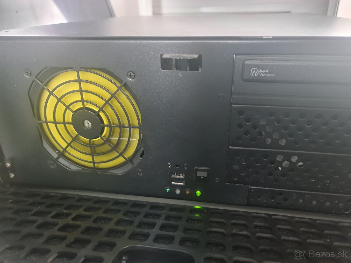 Predám server/pc intel i5,r7 gpu,8gb ram,ssd - 3