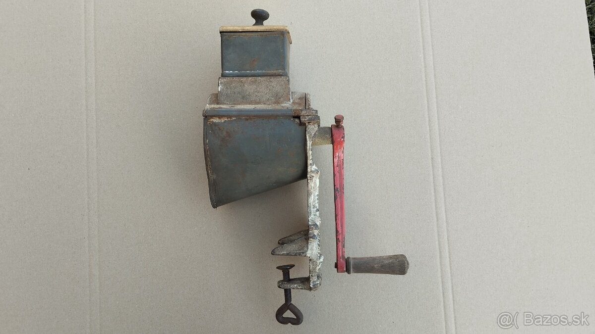 Starožitn mlýnek na strouhanku EXCELSIOR - 3