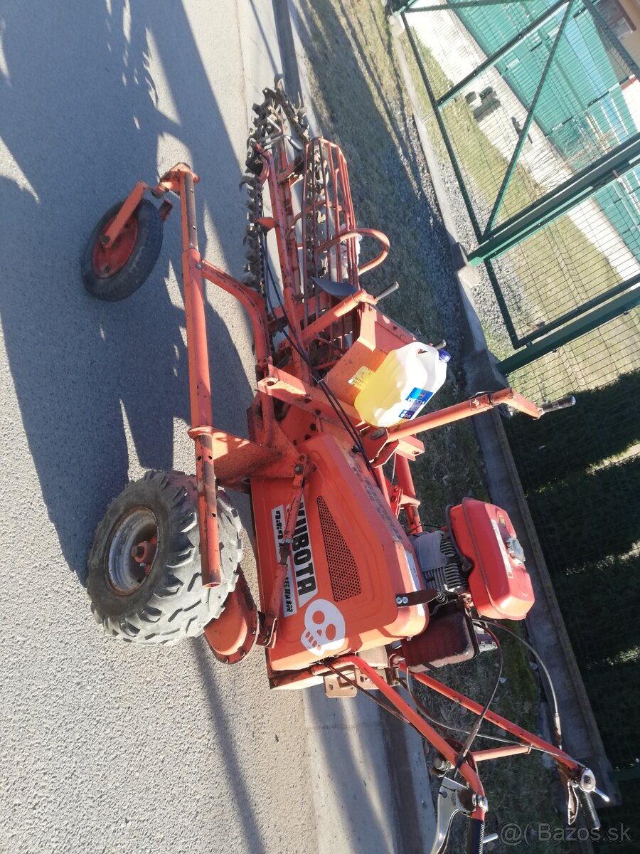Kubota dražkovač rýhovač trencher - 3
