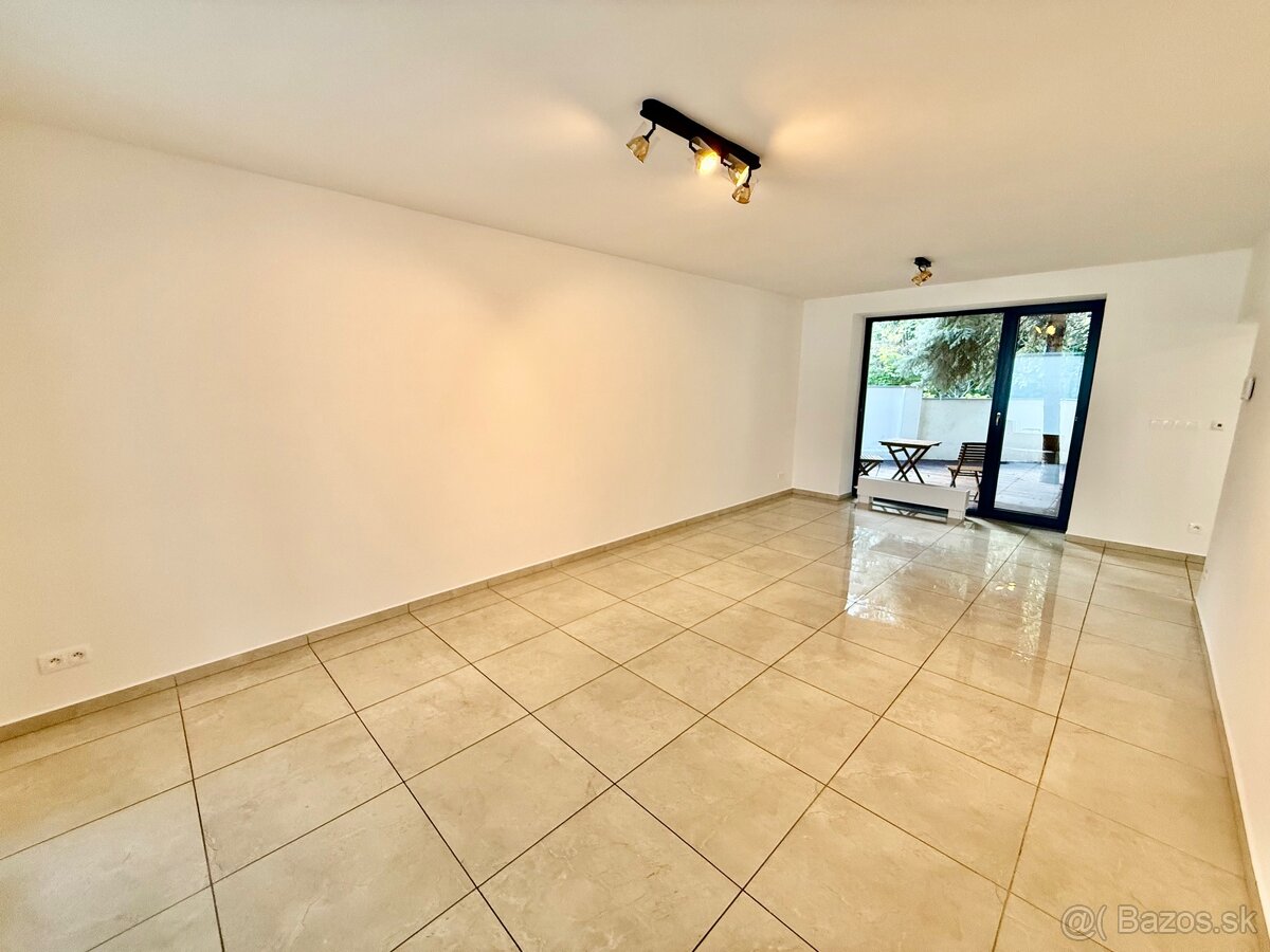 Predaj 4 izb. rodinný dom Mudroňova ulica Bratislava. - 3