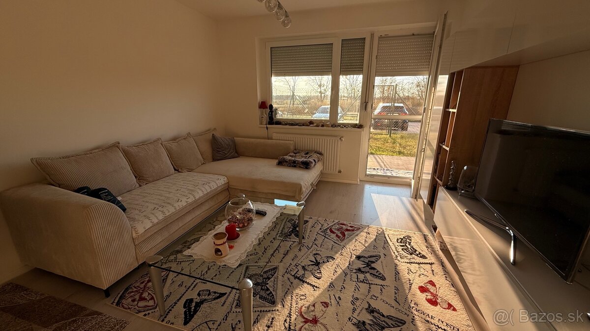 Kompletne zariadený 2-izbový byt s predzáhradkou – Rajka - 3
