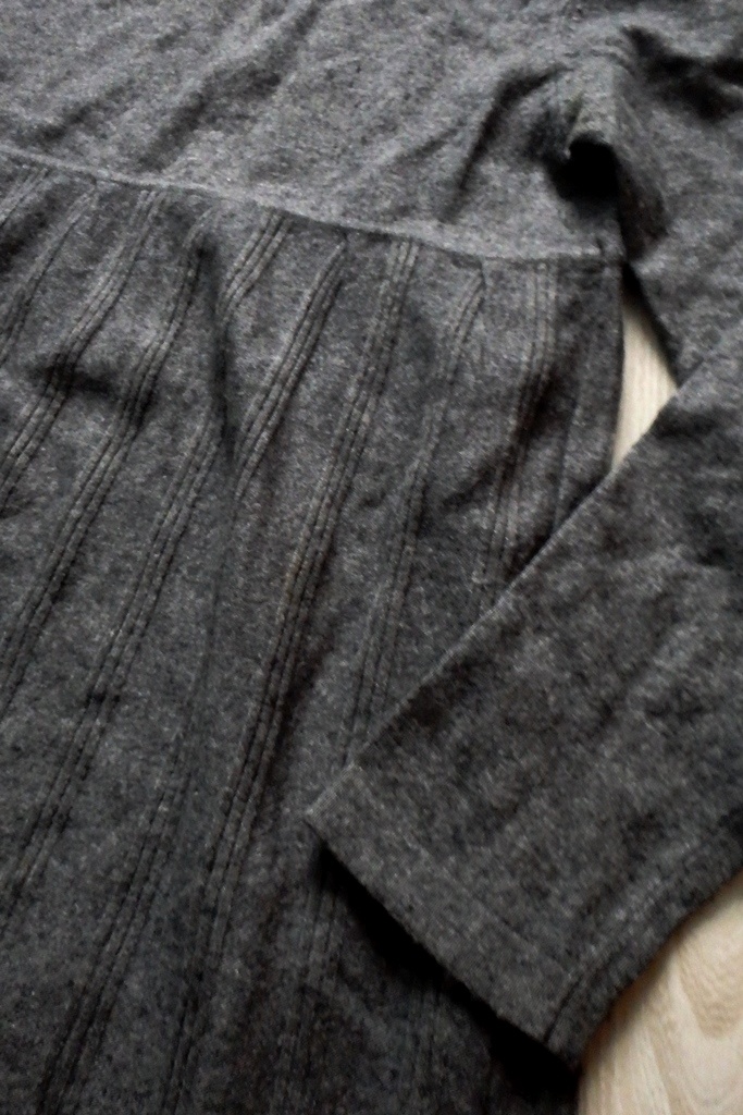 Šedá tunika/svetrík, v. M/L - 3