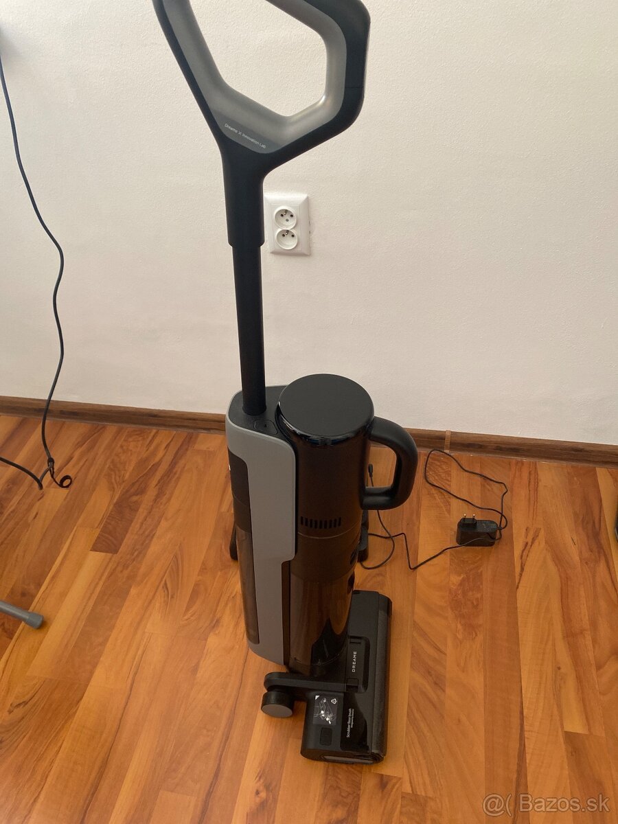 Dreame M12 vysávač - 3