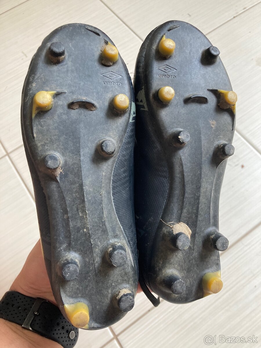 Detské kopačky Umbro 32 - 3
