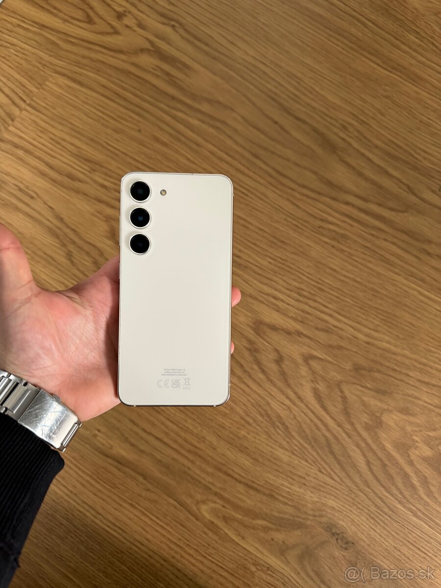 Samsung Galaxy S23 - 3