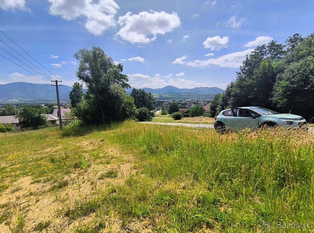 Na predaj slnečný pozemok Turany - 3