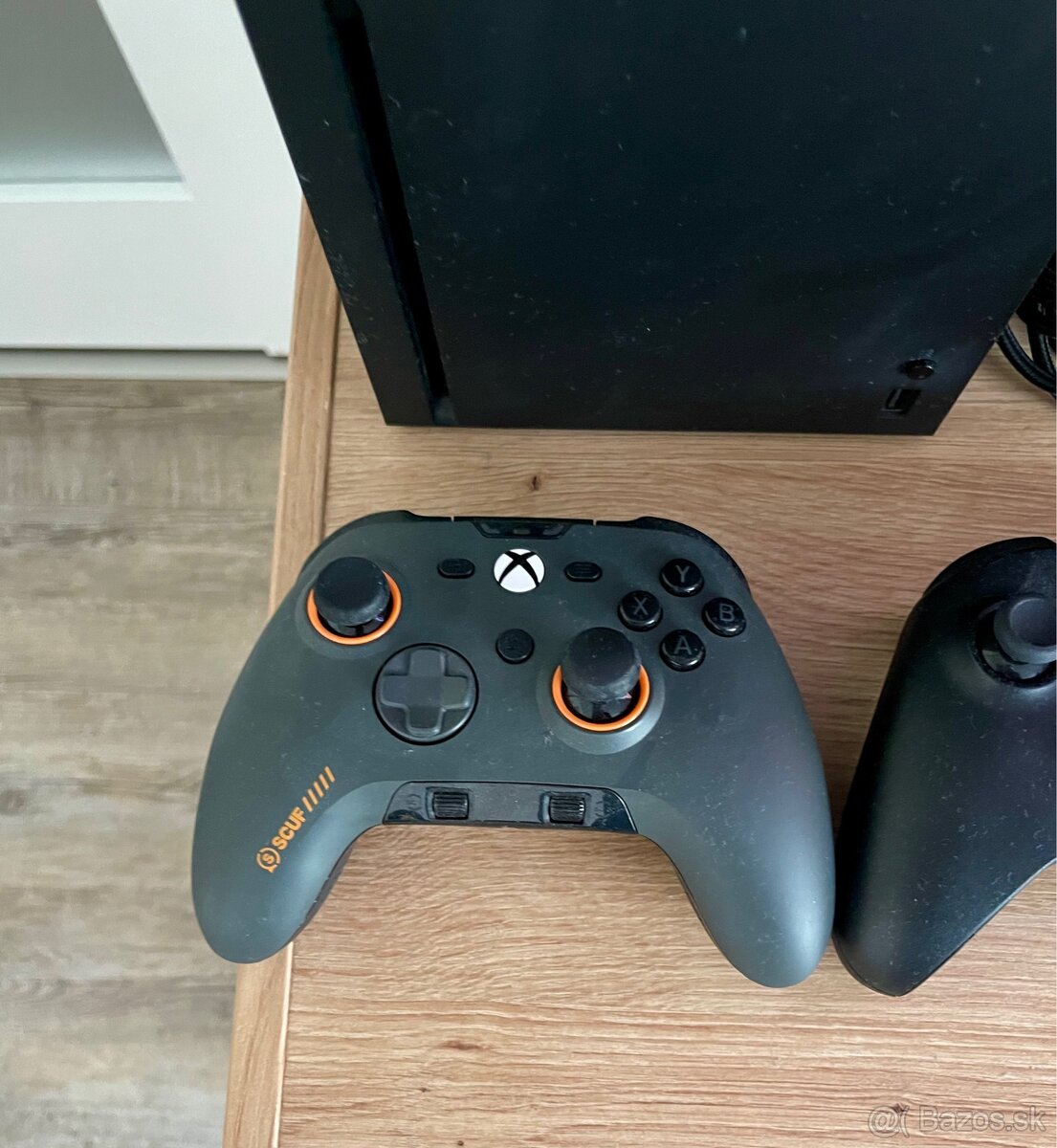 Xbox Series X + Xbox Headset + Scuf Valor Pro - 3
