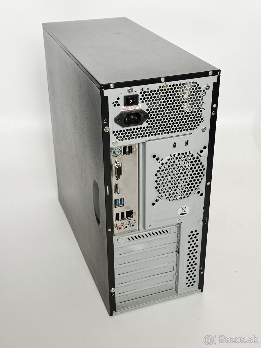 Počítač Henry s monitorom a príslušenstvom - 3