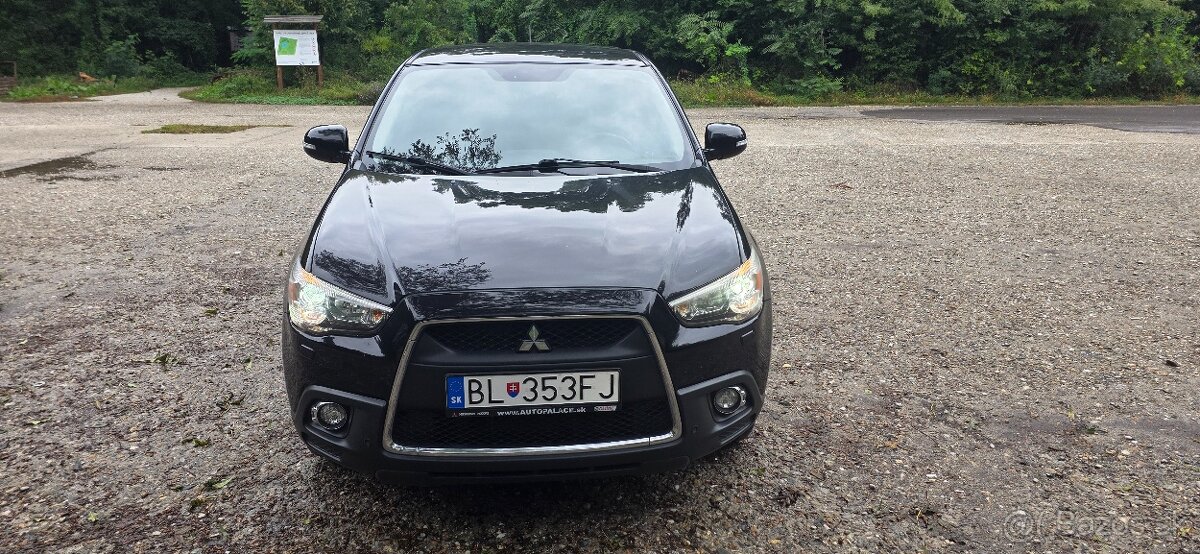 Mitsubishi ASX - 3