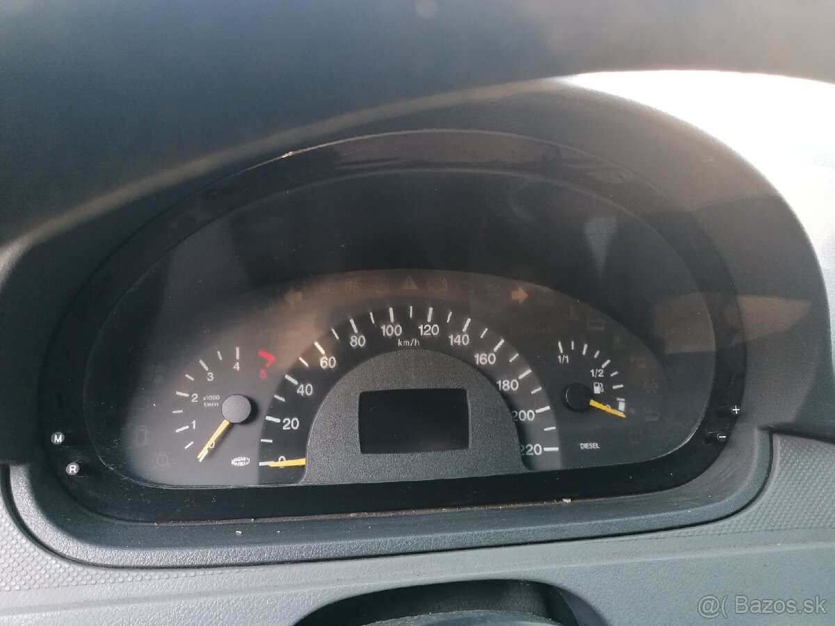 MB VITO 111CDI R. V. 2006 - 3