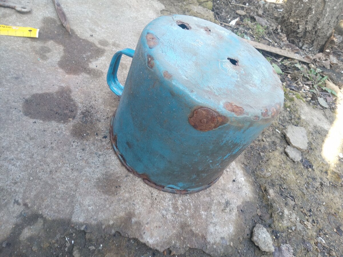 Staré hrnce znak uhorsky - 3