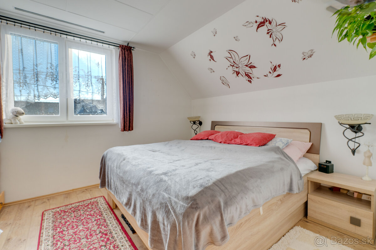 Na predaj - priestranný 3-izbový rodinný dom vo Vajnoroch - 3