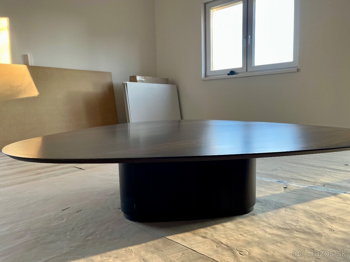 Konferencny stolik vyhodne - 3