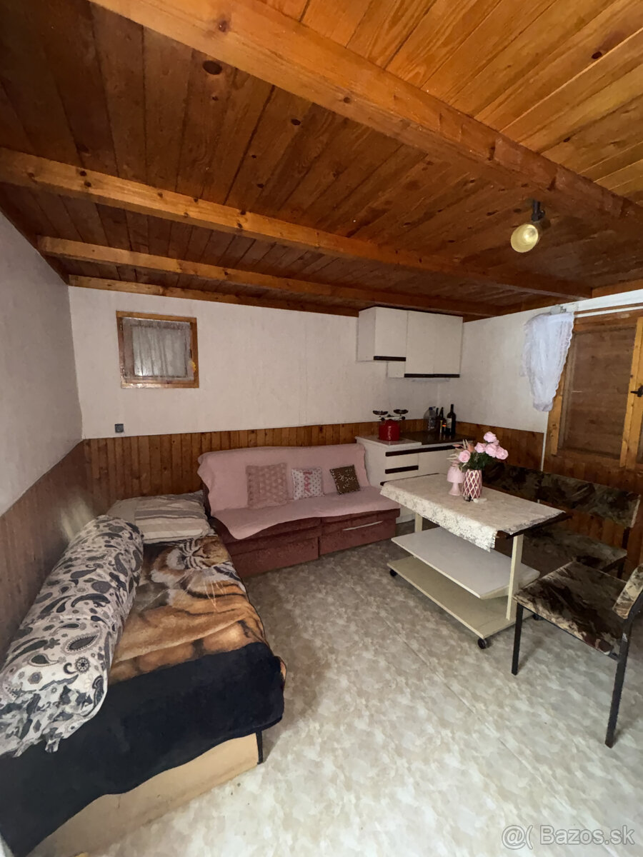 PREDAJ CHATKY - Trenčín - 3
