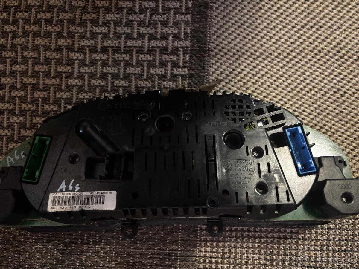 Audi a6 Budíky Diesel - 3