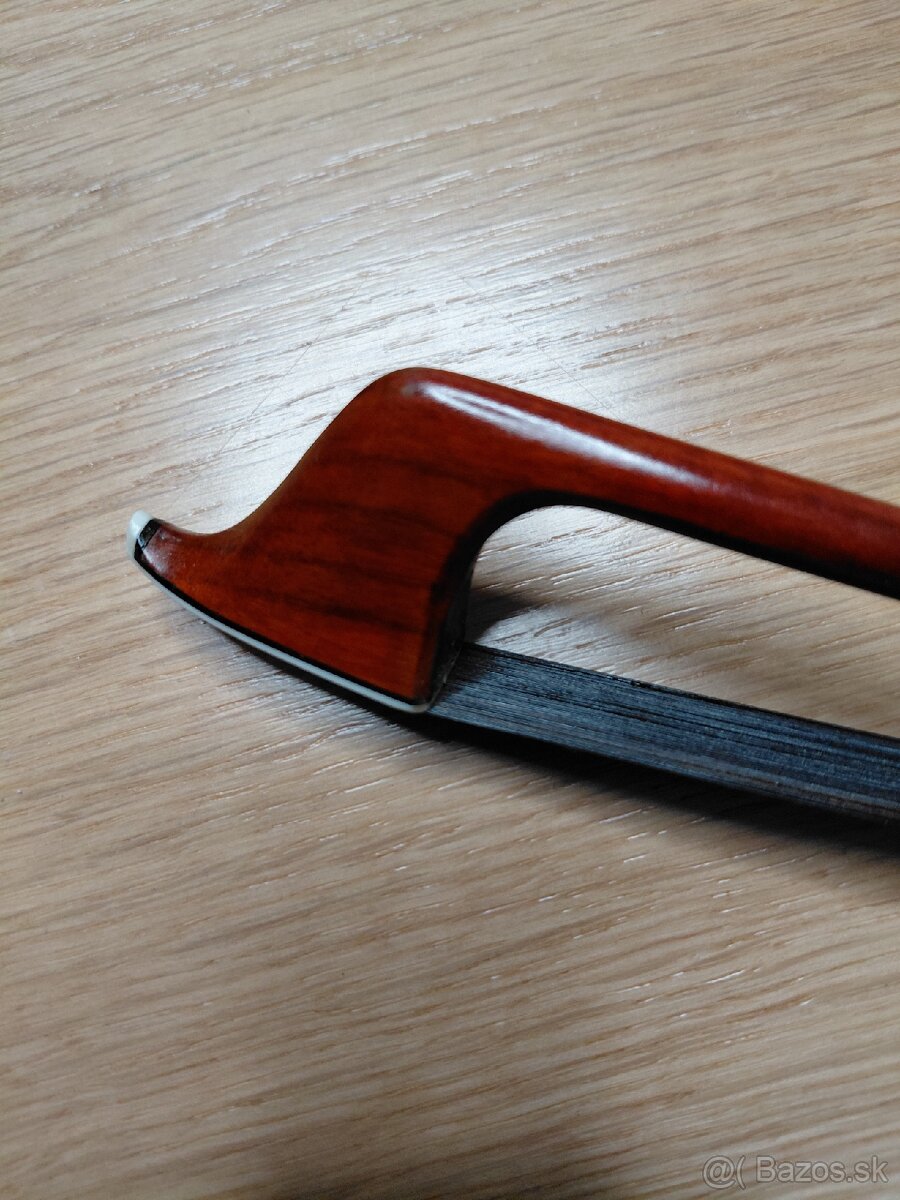 Slacik na kontrabas - 3