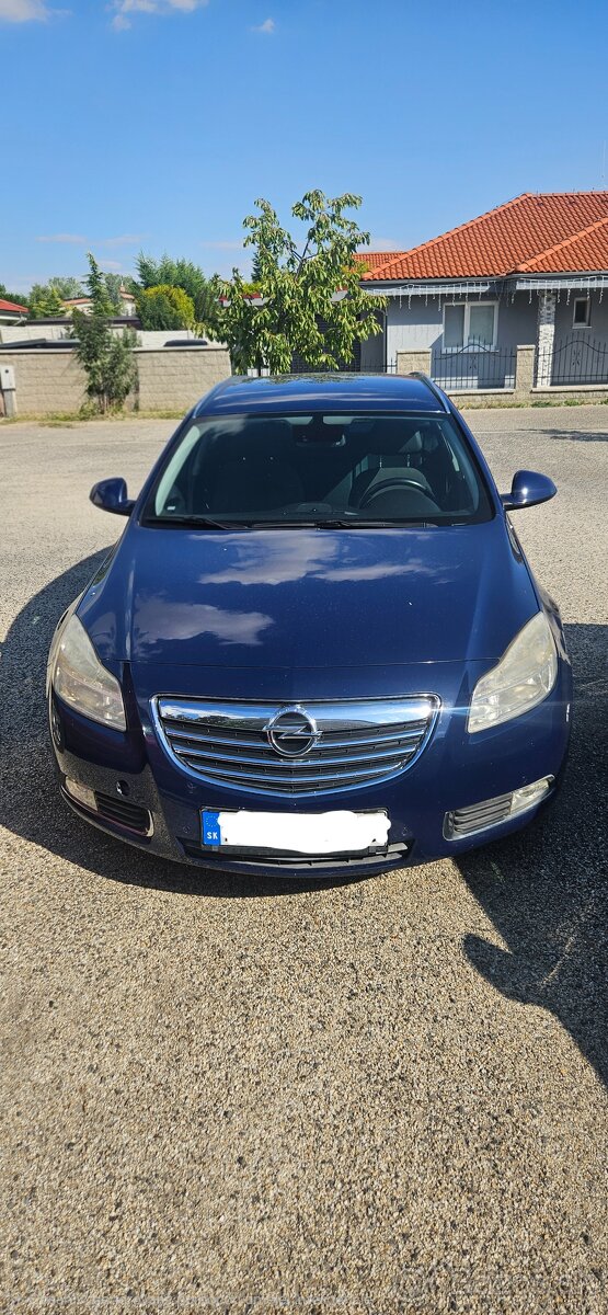 Predám Opel Insignia 2.0 CDTI - 3