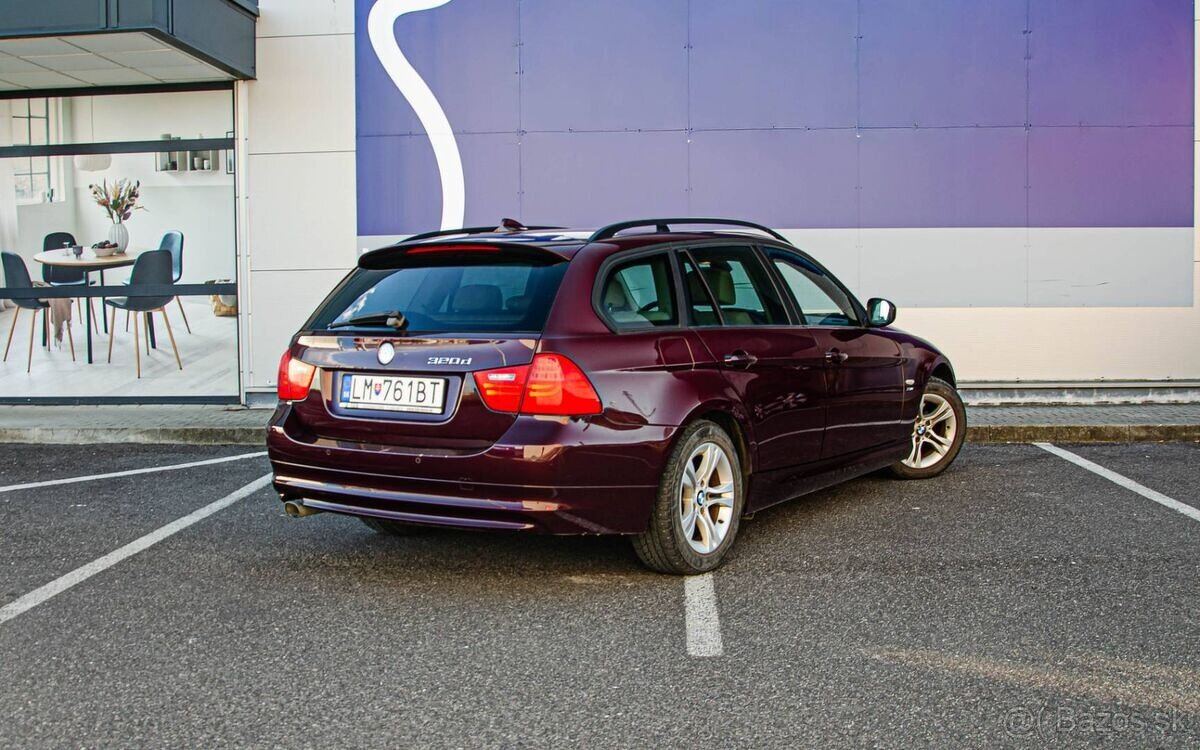 BMW Rad 3 Touring 320d xDrive A/T - 3
