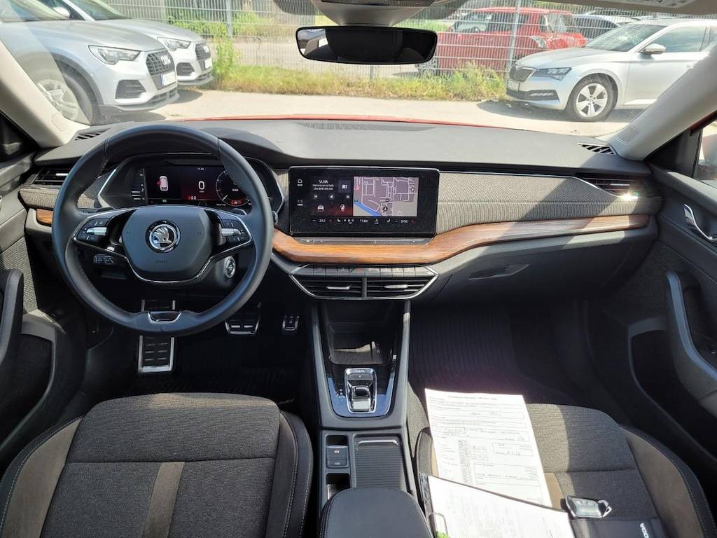 Škoda Octavia Combi 2.0 TDI Scout 4x4 DSG - 3