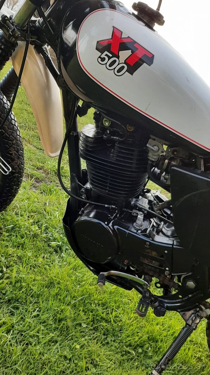 Yamaha XT 500 r.v. 1980 silvertank doklady