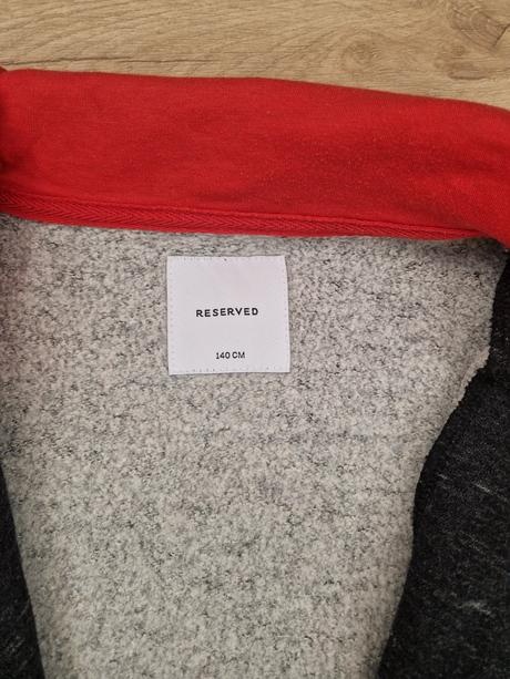 Mikina sivá dlhá 140 Reserved - 3