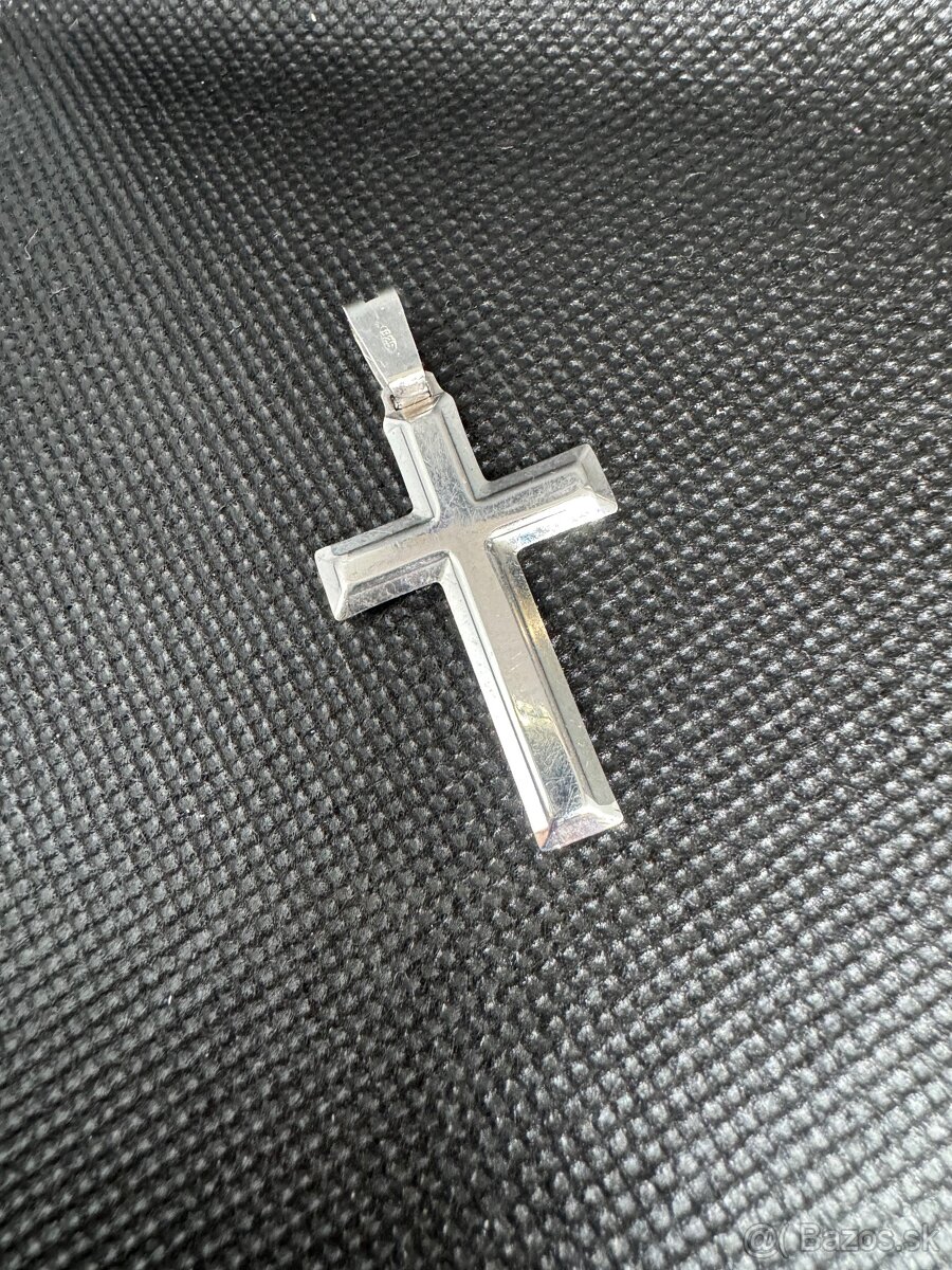 Strieborný krížik 925 - 3