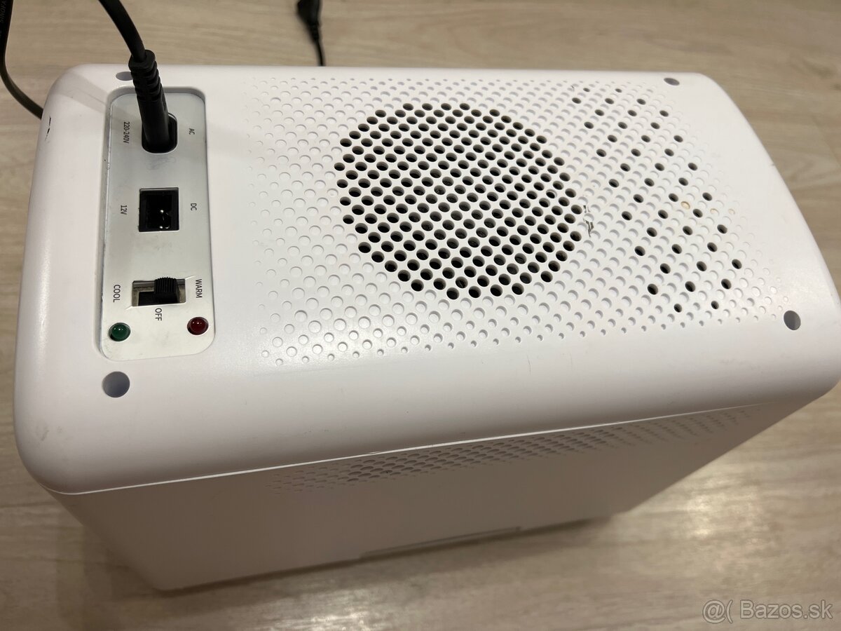 Bezkompresorová termoelektrická minichladnička - 3